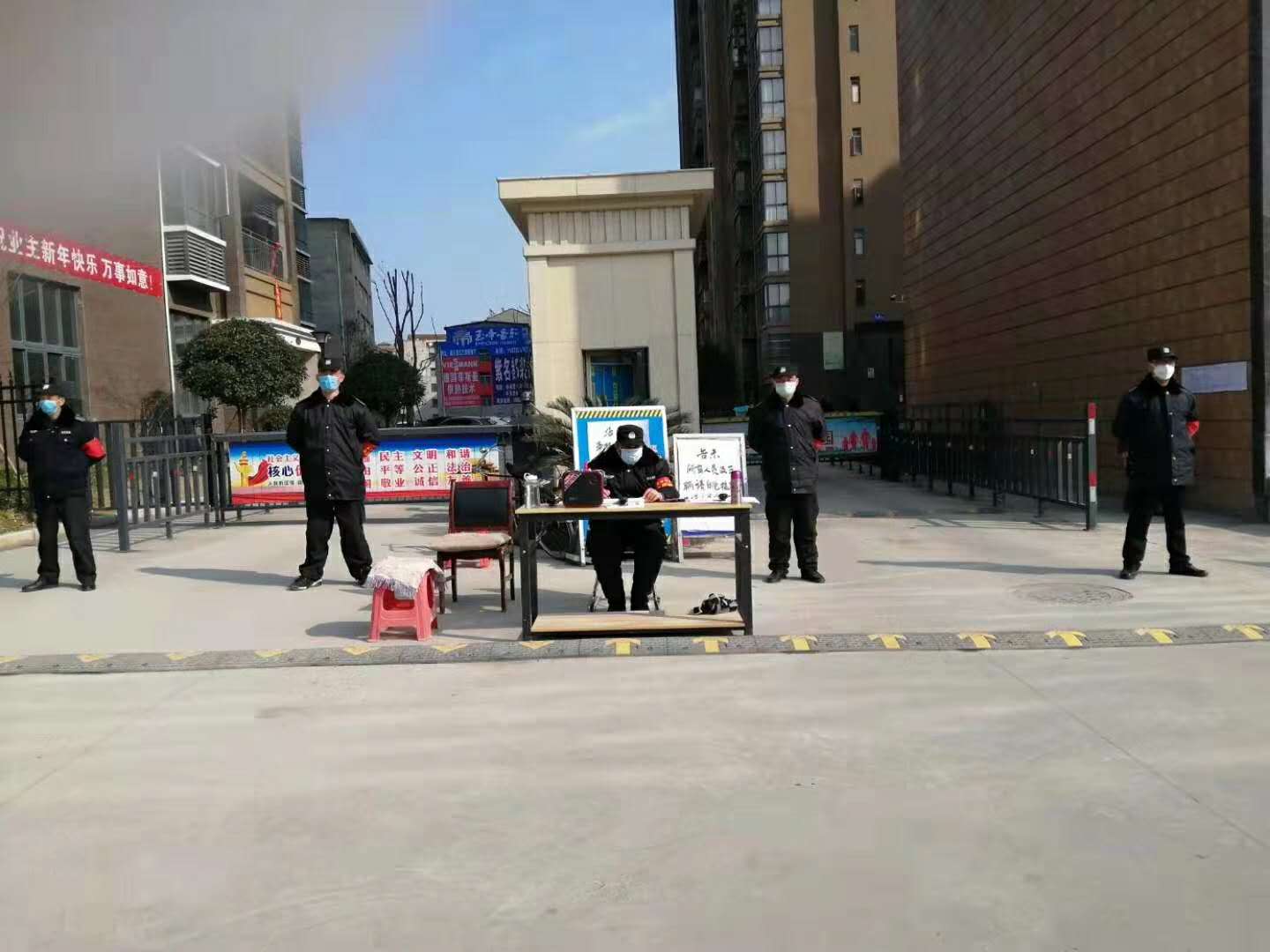 在日常的保衛(wèi)工作中，襄陽保安公司人員需要做哪些工作呢？