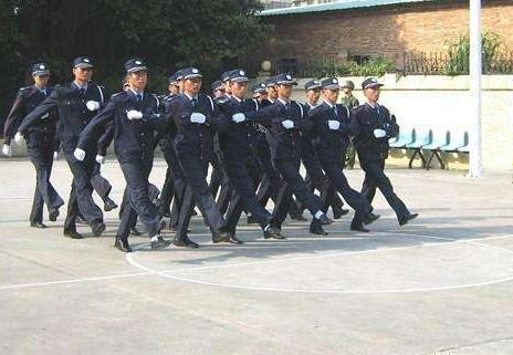 對(duì)于保安這個(gè)行業(yè)的人員，大家有什么了解呢？